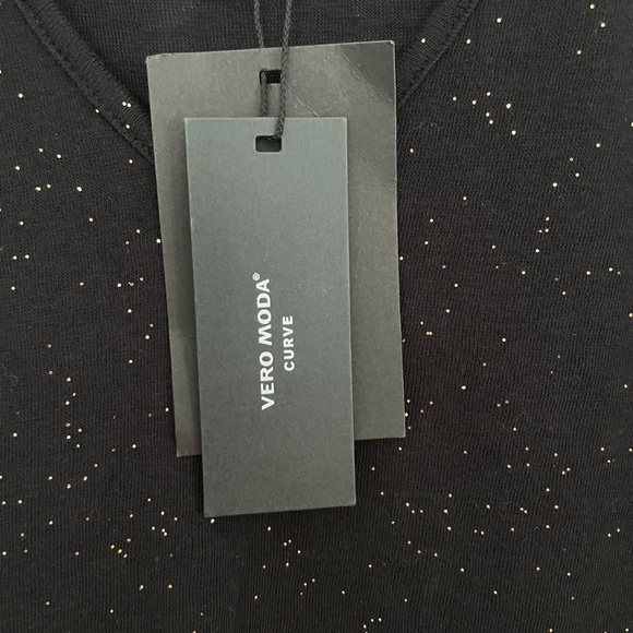 NWT Vero Moda Sparkly V-Neck Black Cotton Batwing Top Size XL-2X (US 20) - Picture 4 of 7